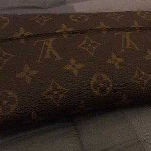 Meet your Posher, Lita